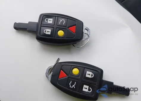 2007 Volvo S40 2.4I z USA, uszkodzony, nr VIN YV1MS382672303652